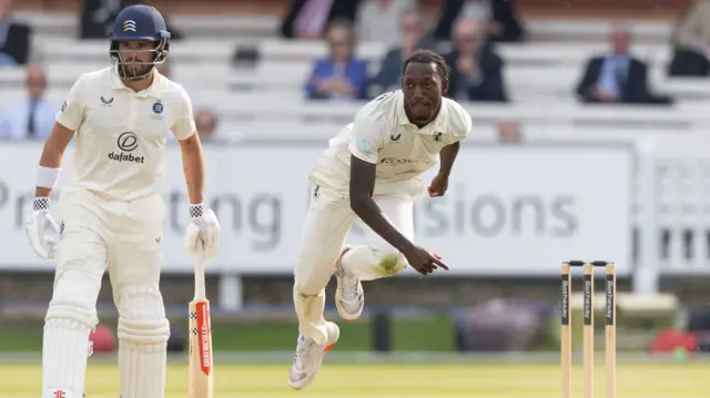 Middlesex v Kent match action