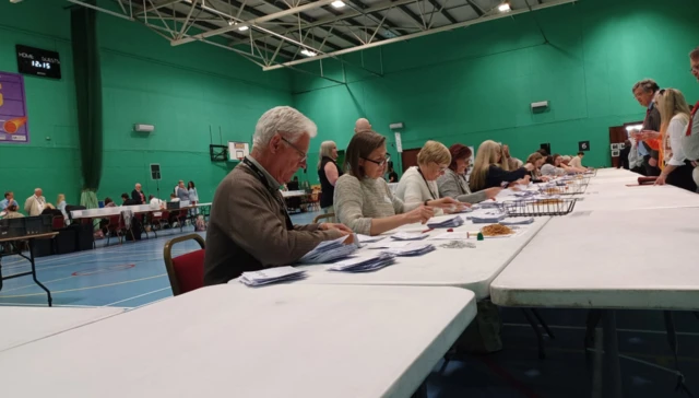 Swadlincote count