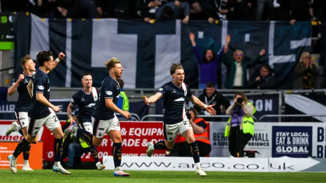 Falkirk celebrate