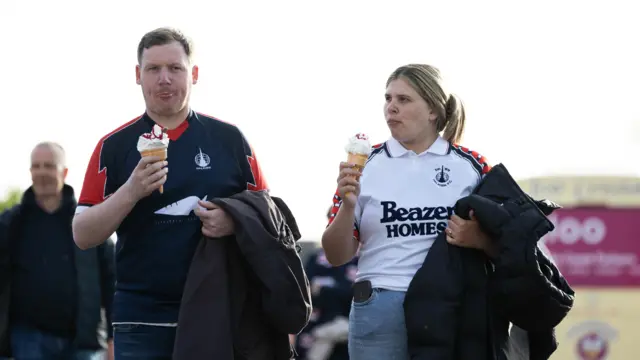Falkirk fans