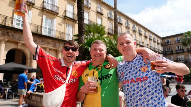Manchester United fans in Bilbao