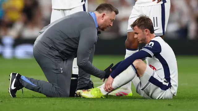 James Maddison suffers an injury vs Bodo/Glimt
