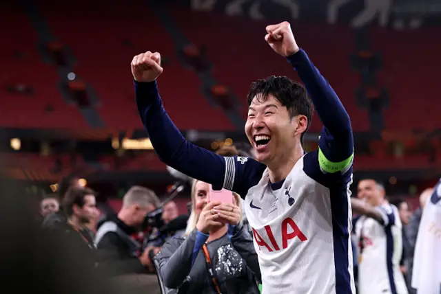 Son Heung-Min of Tottenham Hotspur celebrates