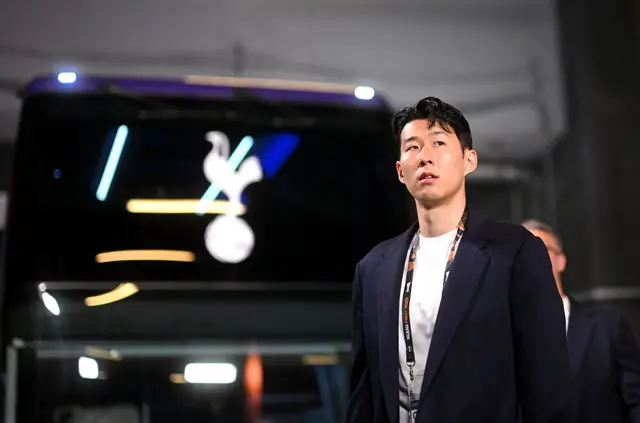 Son arrives at the stadium