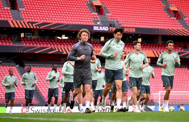 Son Heung-Min of Tottenham Hotspur warms up