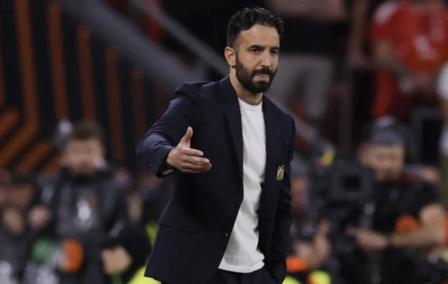 Manchester United manager Ruben Amorim reacts