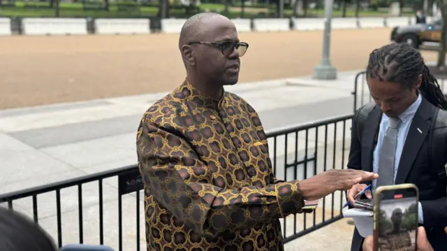 Vincent Mangwenya outside the White House