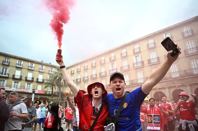 Manchester United supporters in Bilbao