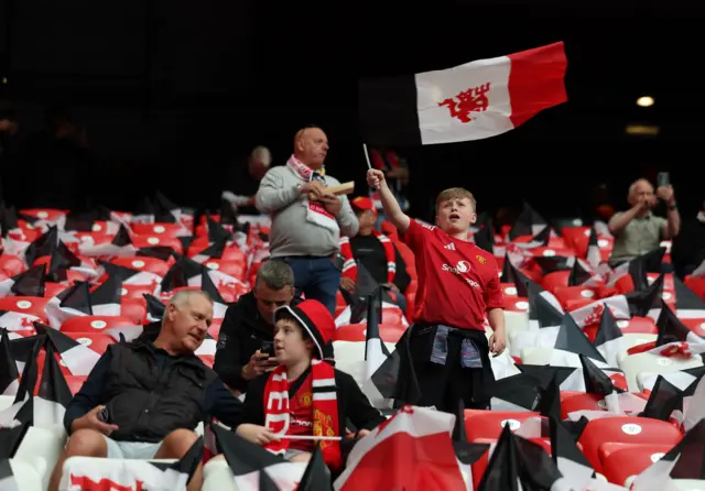 Manchester United fans inside the stadiumn