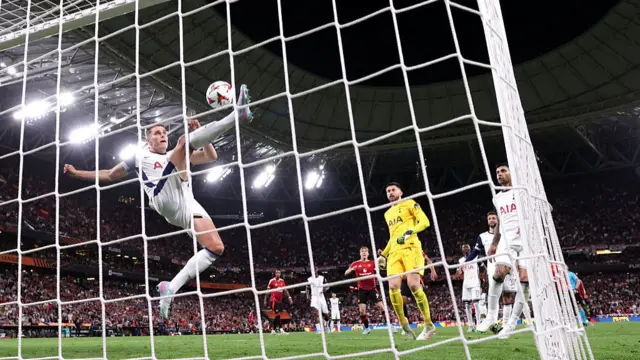 Van de Ven with a heroic clearance