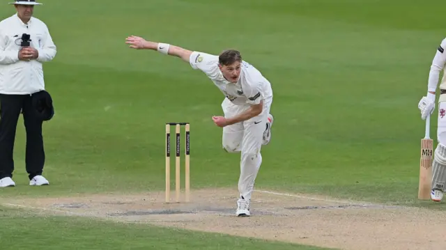 Sussex bowling stocks depleted for trip to Hampshire