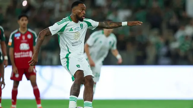 Toney converting his penalty for Al-Ahli