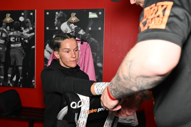 Terri Harper gets her hands wrapped