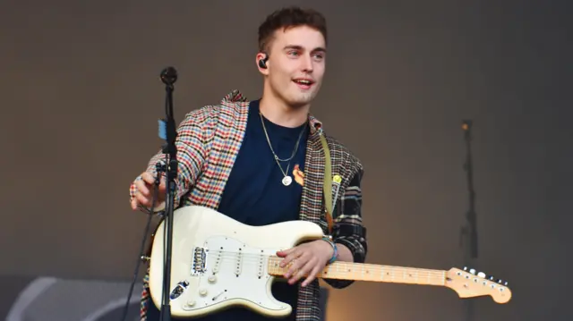 Sam Fender performing on the 24th June 2022 Pyramid Stage at Glastonbury Festival 2022