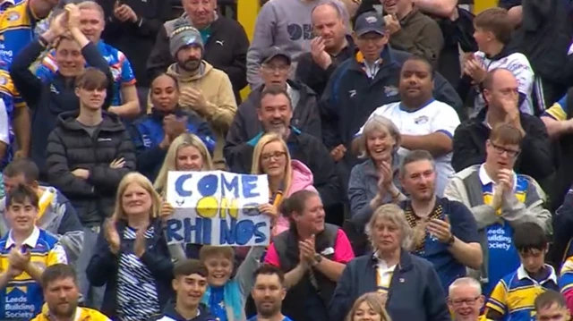 Leeds Rhinos fans