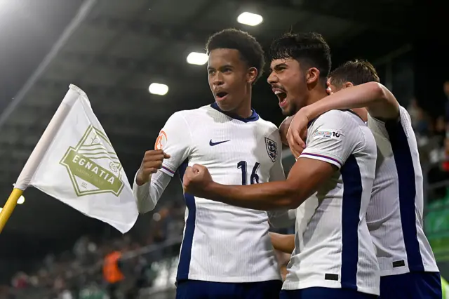 Alejandro Rodriguez of England celebrates