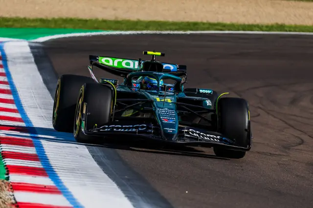Fernando Alonso on the yellow medium tyres on Imola