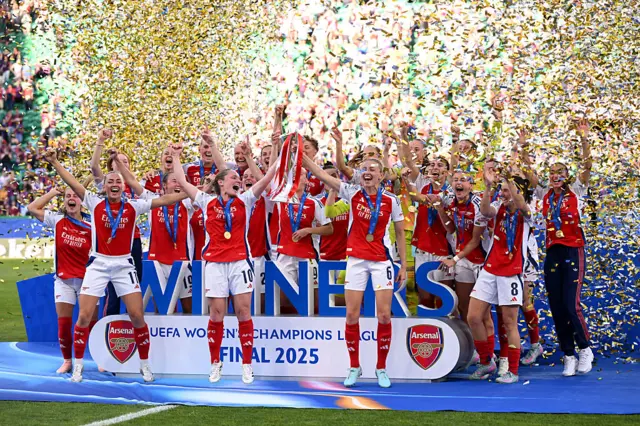 Little and Williamson lift the UWCL trophy