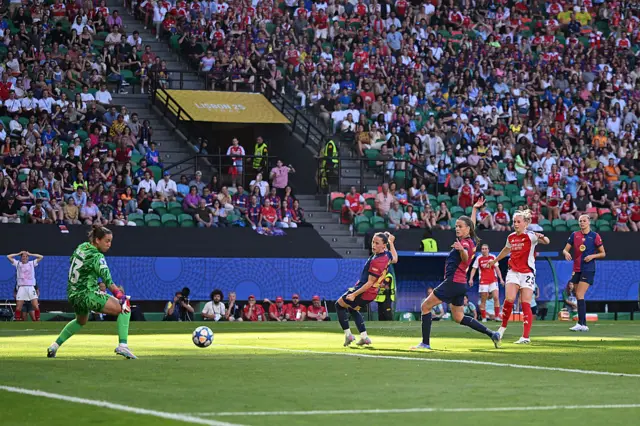 Blackstenius fires past Cata Coll to open the scoring for Arsenal