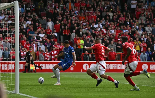 Chelsea's English defender #06 Levi Colwill scores the team's first goal