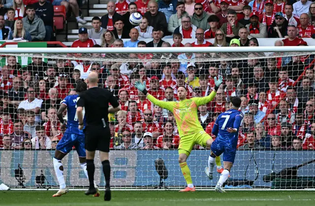 Chelsea's Portuguese midfielder #07 Pedro Neto watches his shot go over the bar