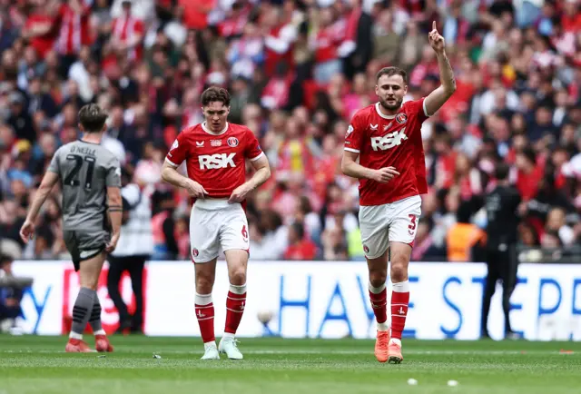 Macaulay Gillesphey of Charlton Athletic celebrates