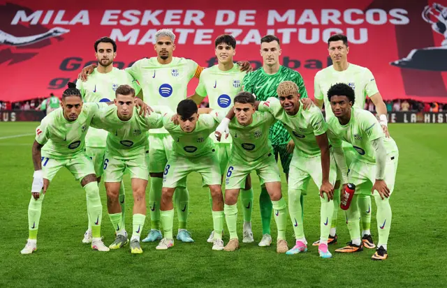 Barcelona line up for their pre match photo