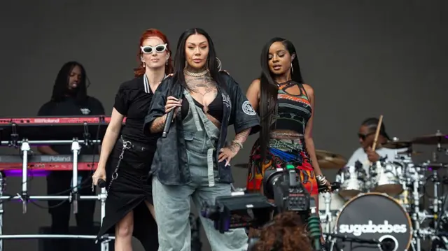 Sugababes.