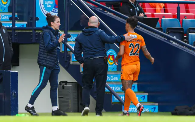 Glasgow City's Samatha Van Diemen with coach Leanne Crichton after being sent off