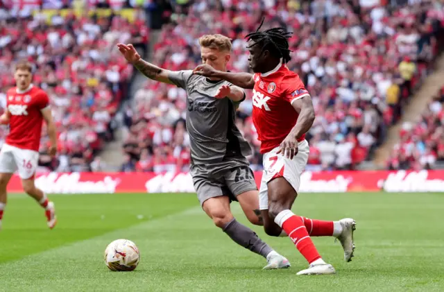 Leyton Orient's Ethan Galbraith (left) and Charlton Athletic's Tyreece Campbell battle for the ball