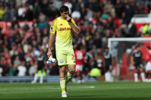 Aston Villa's Argentinian goalkeeper #23 Emiliano Martinez reacts