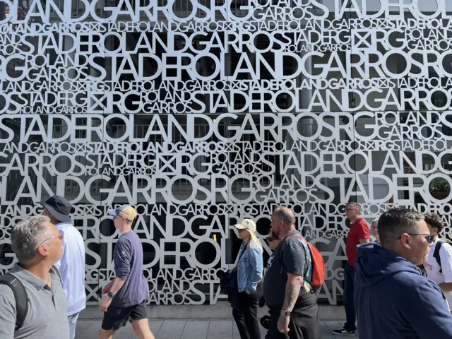 Roland Garros sign