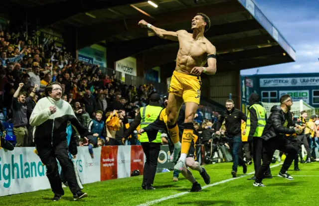 FT: Ross County 2-4 Livingston (agg 3-5)