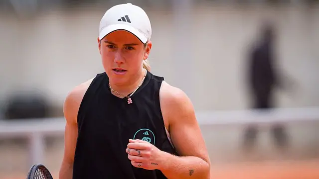 Sonay Kartal practices ahead of the French Open