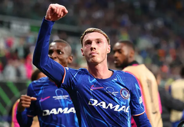 Cole Palmer of Chelsea celebrates