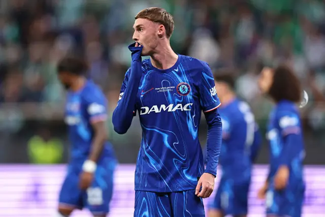 Cole Palmer of Chelsea reacts