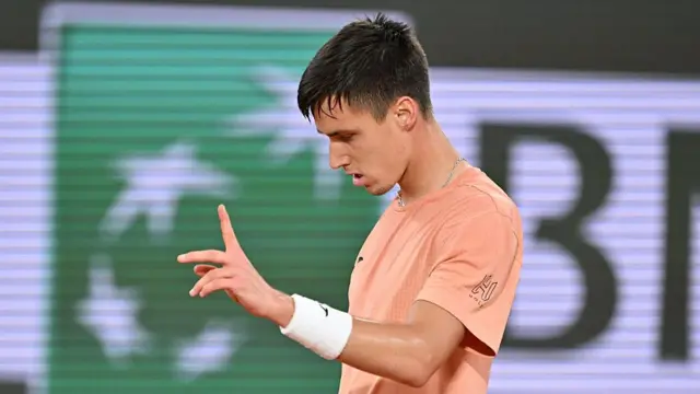 Fabian Marozsan reacts