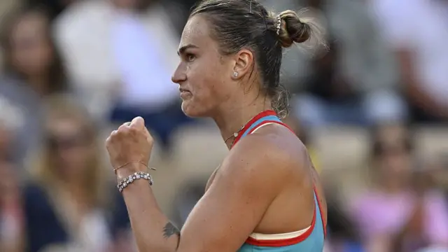Aryna Sabalenka clenches her fist