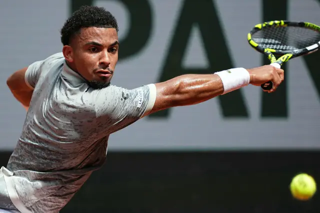 Arthur Fils in action at the French Open against Jaume Munar