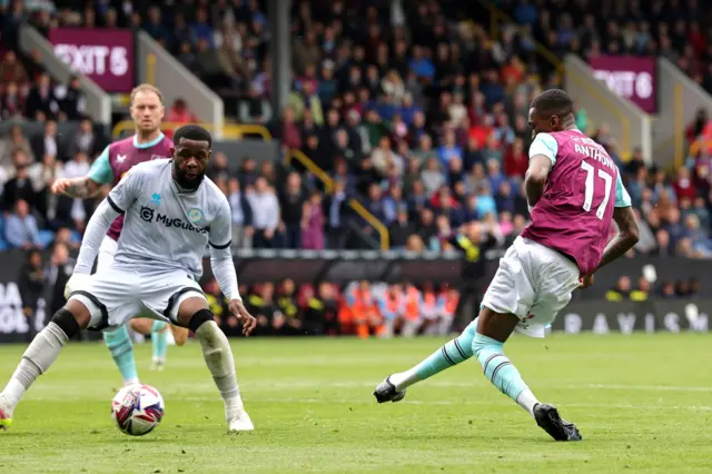 Jaidon Anthony scores for Burnley