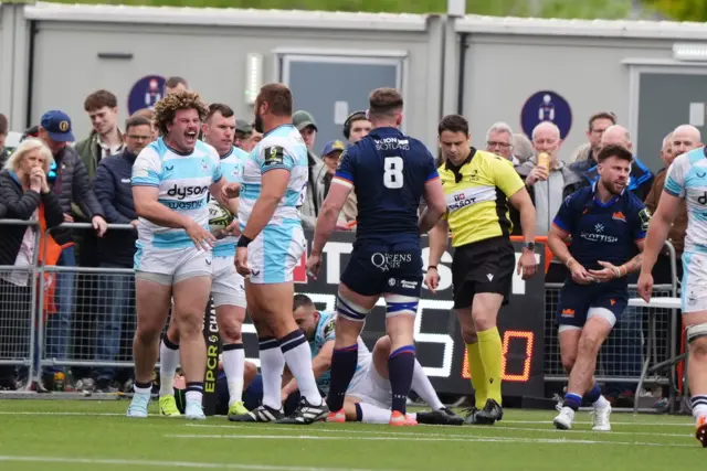 Alfie Barbeary celebrates scoring for Bath