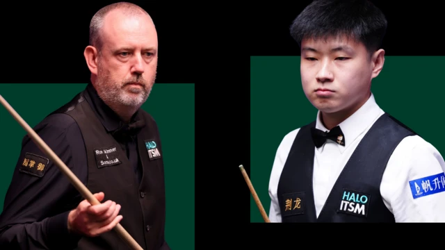 Mark Williams and Zhao Xintong