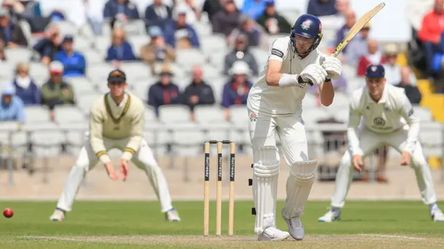 Tom Hartley batting