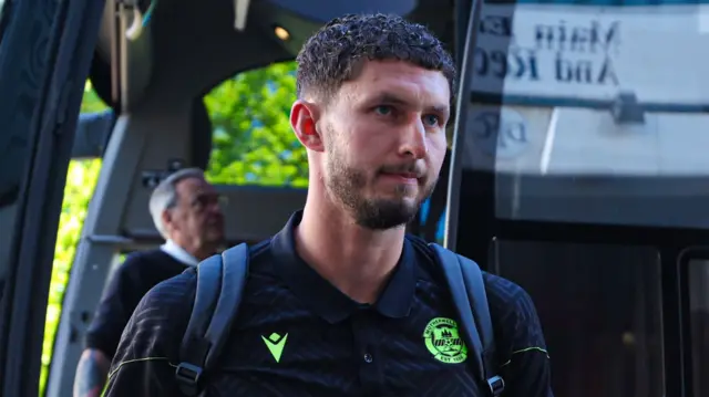 Aston Oxborough starts in goal for Motherwell v Dundee