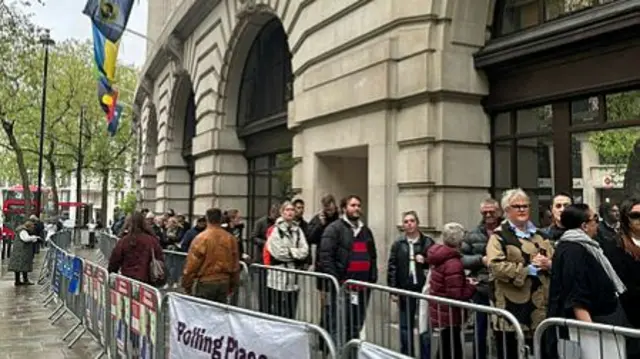 Queues of voters outside Australia House in London