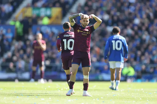 Julio Enciso of Ipswich Town celebrates
