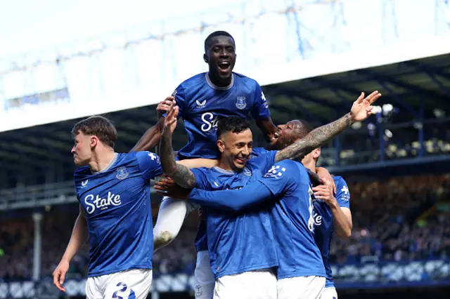 Dwight McNeil of Everton celebrates