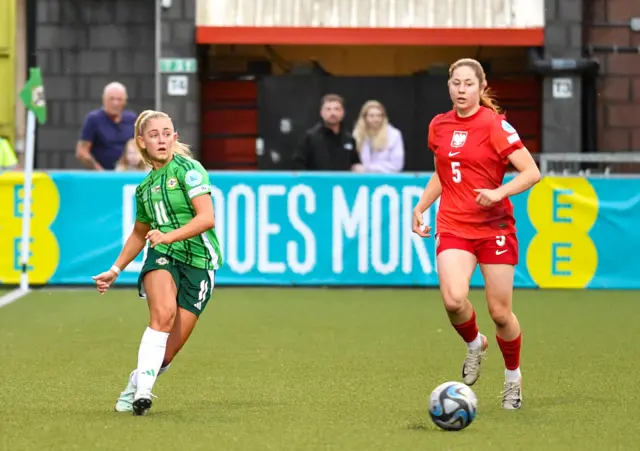 Danielle Maxwell in action
