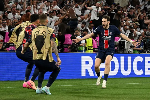 Khvicha Kvaratskhelia of Paris Saint-Germain celebrates