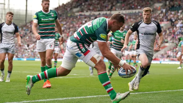 Hanro Liebenberg scores for Leicester